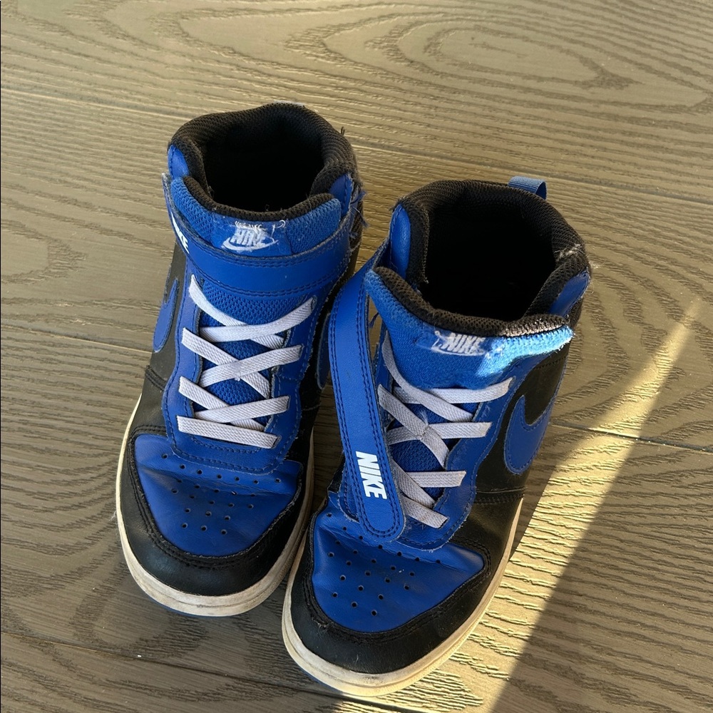 Nike Kids High-Top Black and Blue Sneakers - Picture 5 of 5